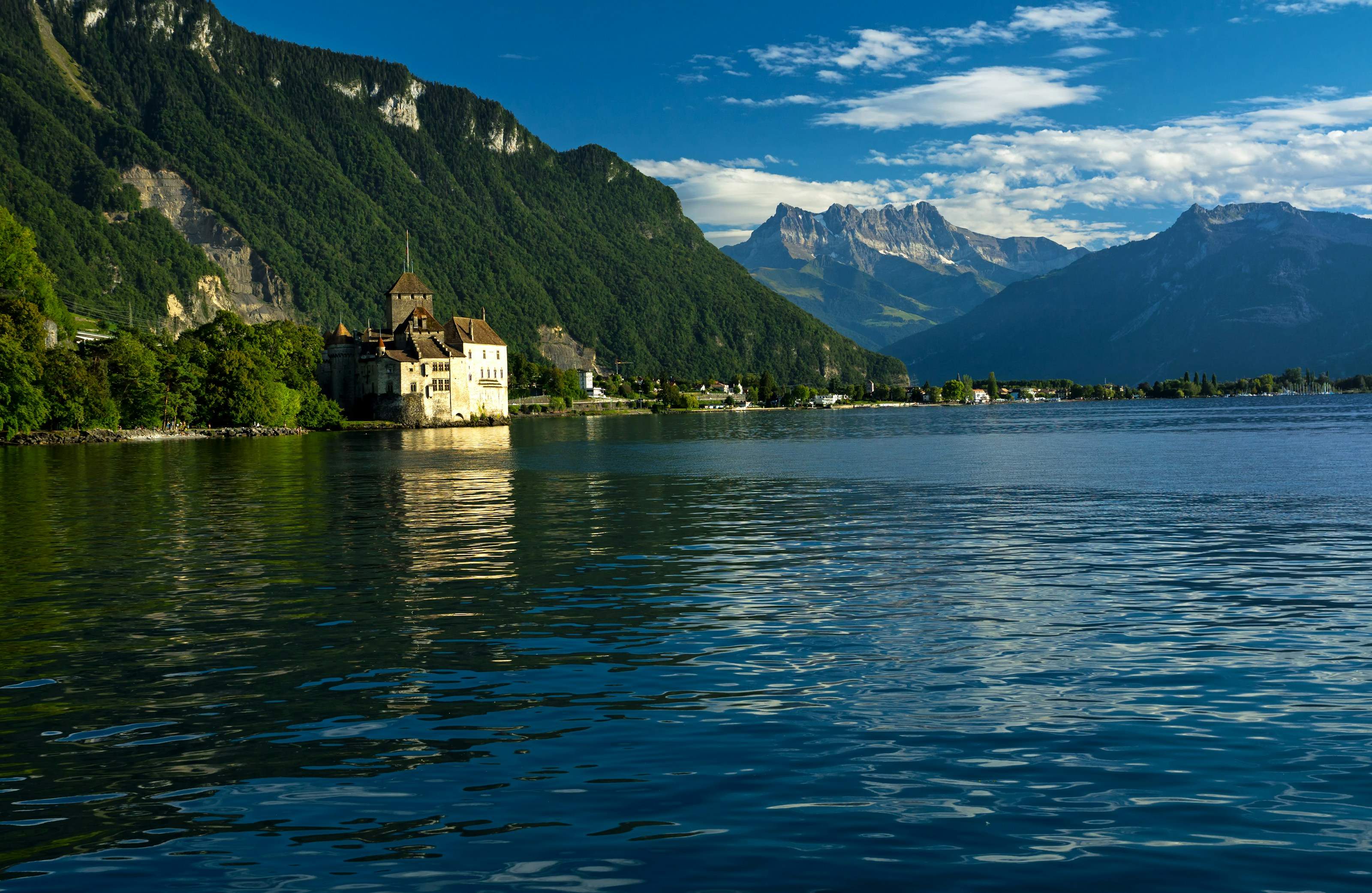 Le château de Chillon et le Léman, à Veytaux